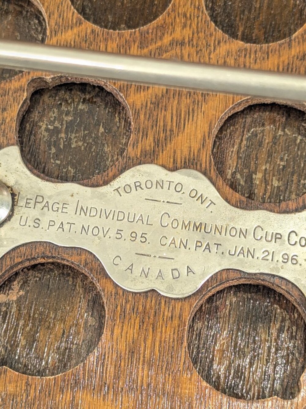 1896 Wooden Communion cup tray, Victorian Lord's Supper church caddie - Picture 3 of 14
